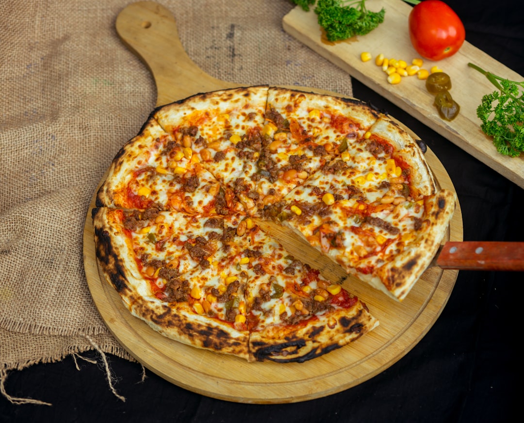 The History of Pizza in Canada